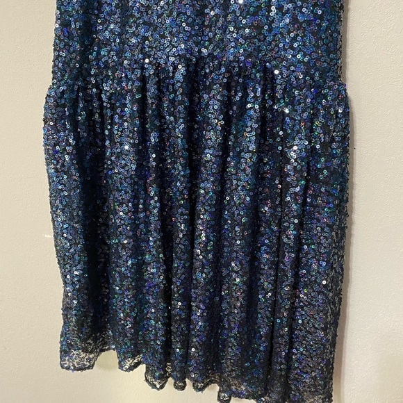 ASOS blue and black sequin mesh back backless cap sleeve dress party event sz 6 - Picture 4 of 12
